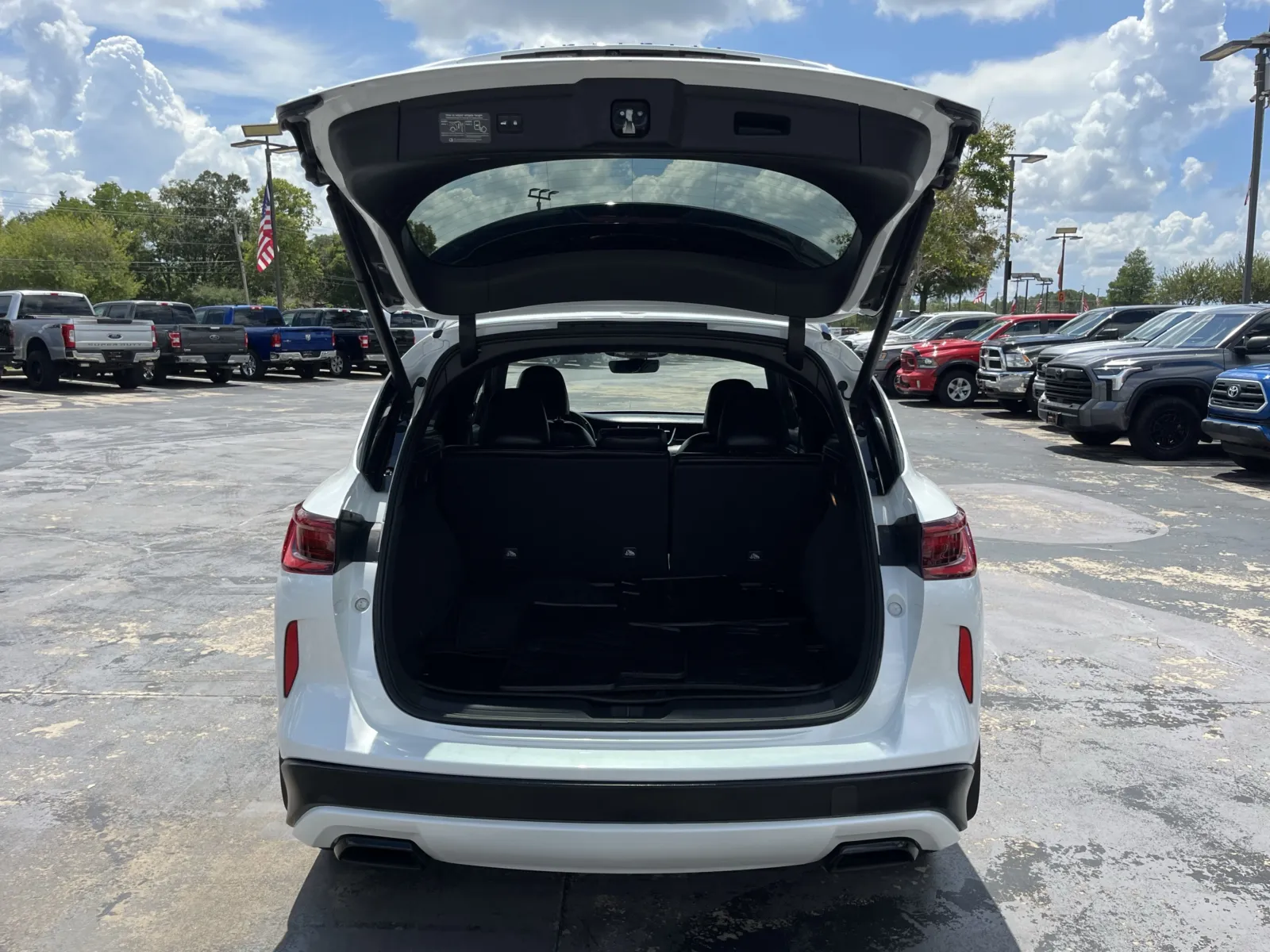 Infiniti QX50 photo 12