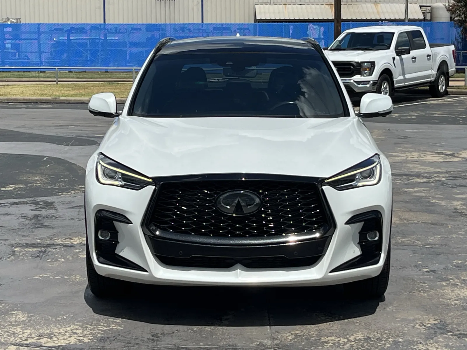 Infiniti QX50 photo 4