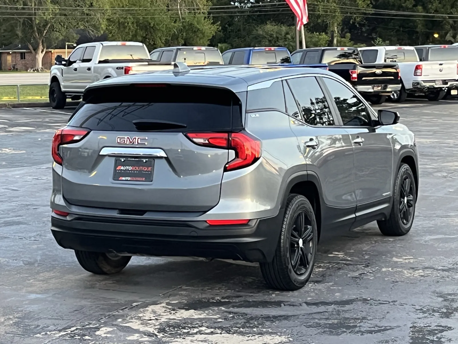 GMC Terrain photo 8