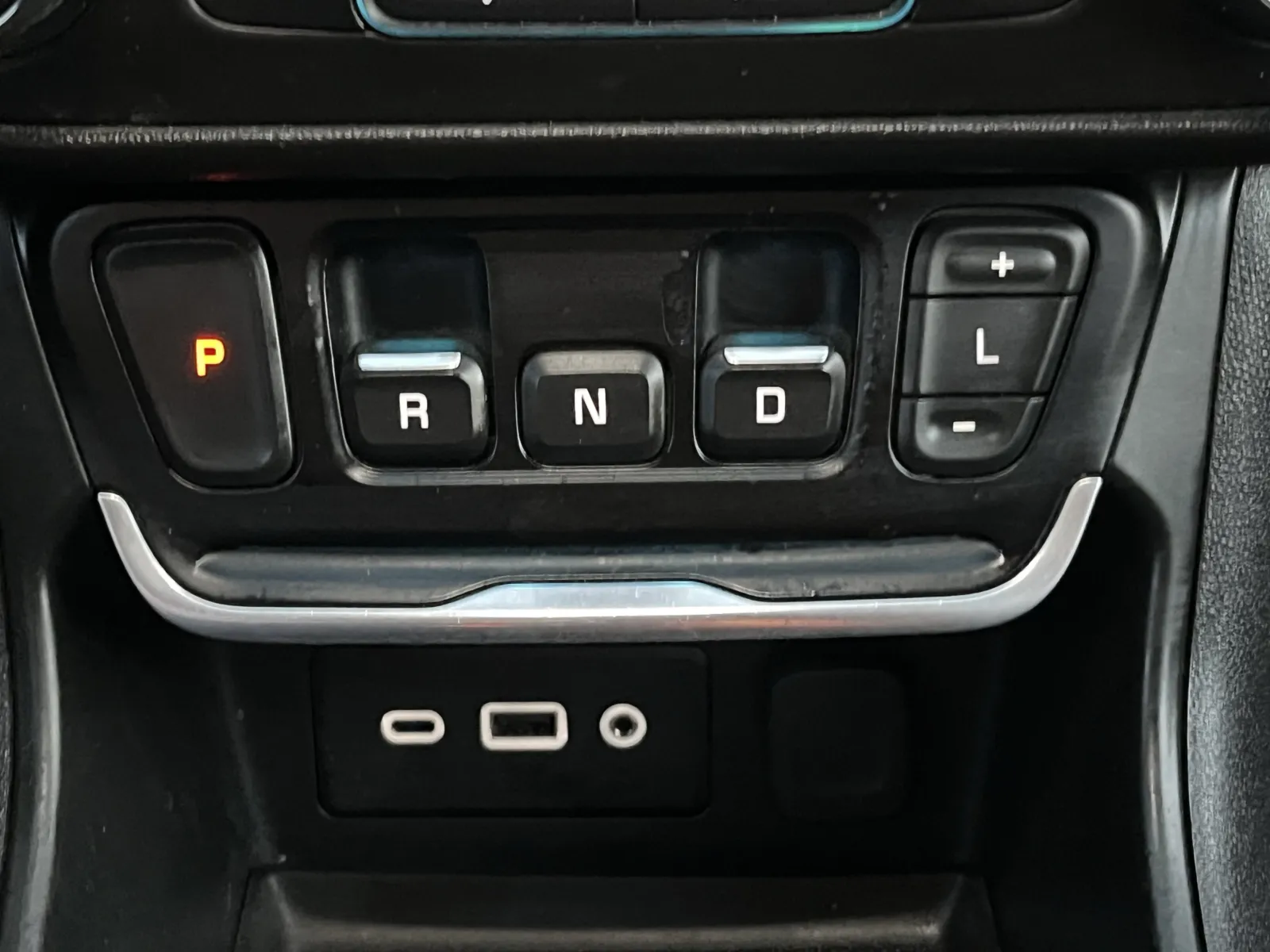 GMC Terrain photo 19