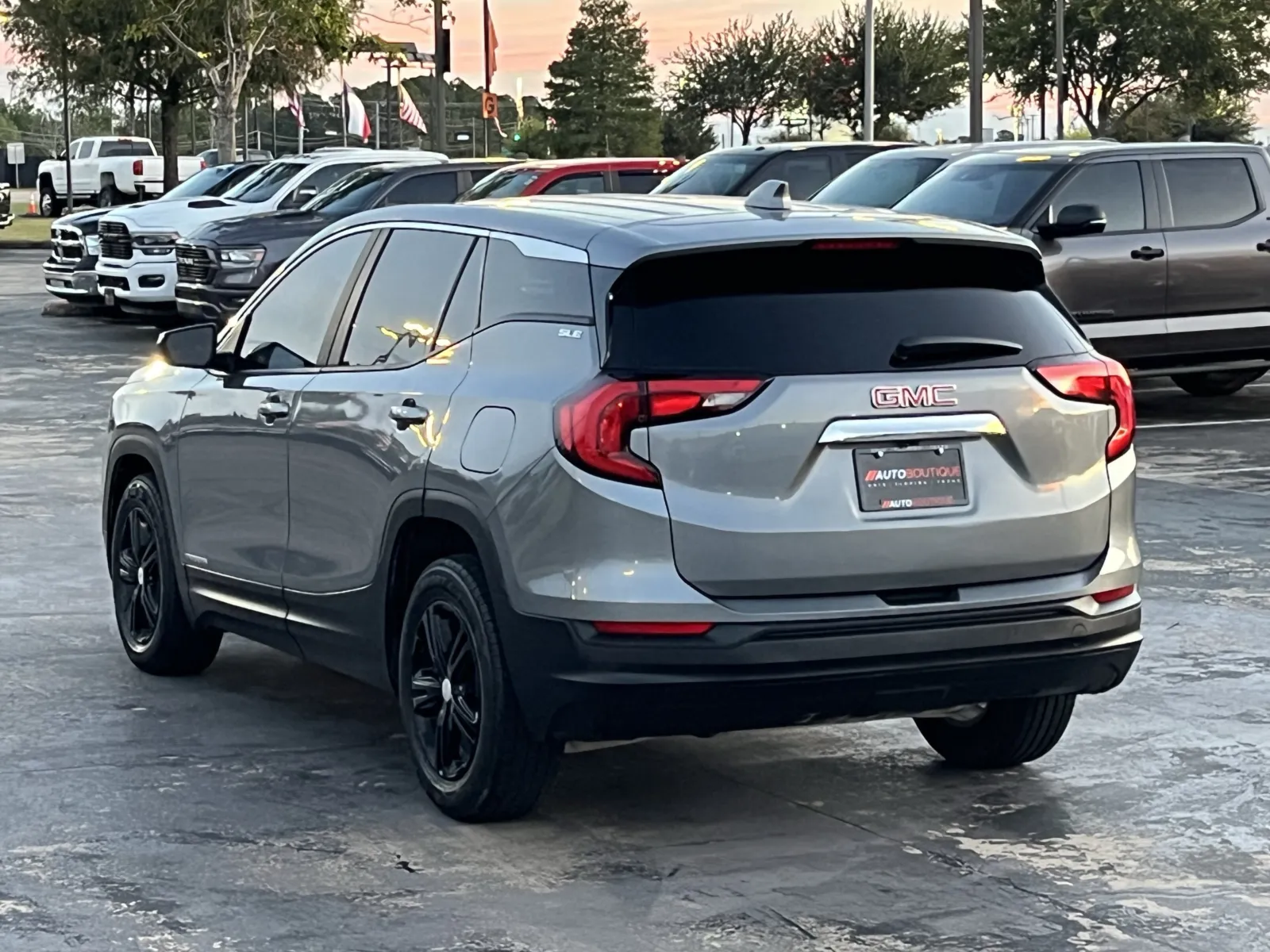 GMC Terrain photo 9