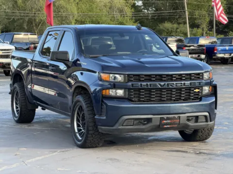 Photos of 2019 Chevrolet Silverado 1500 Custom for sale in Alvin, TX at Auto Boutique Texas