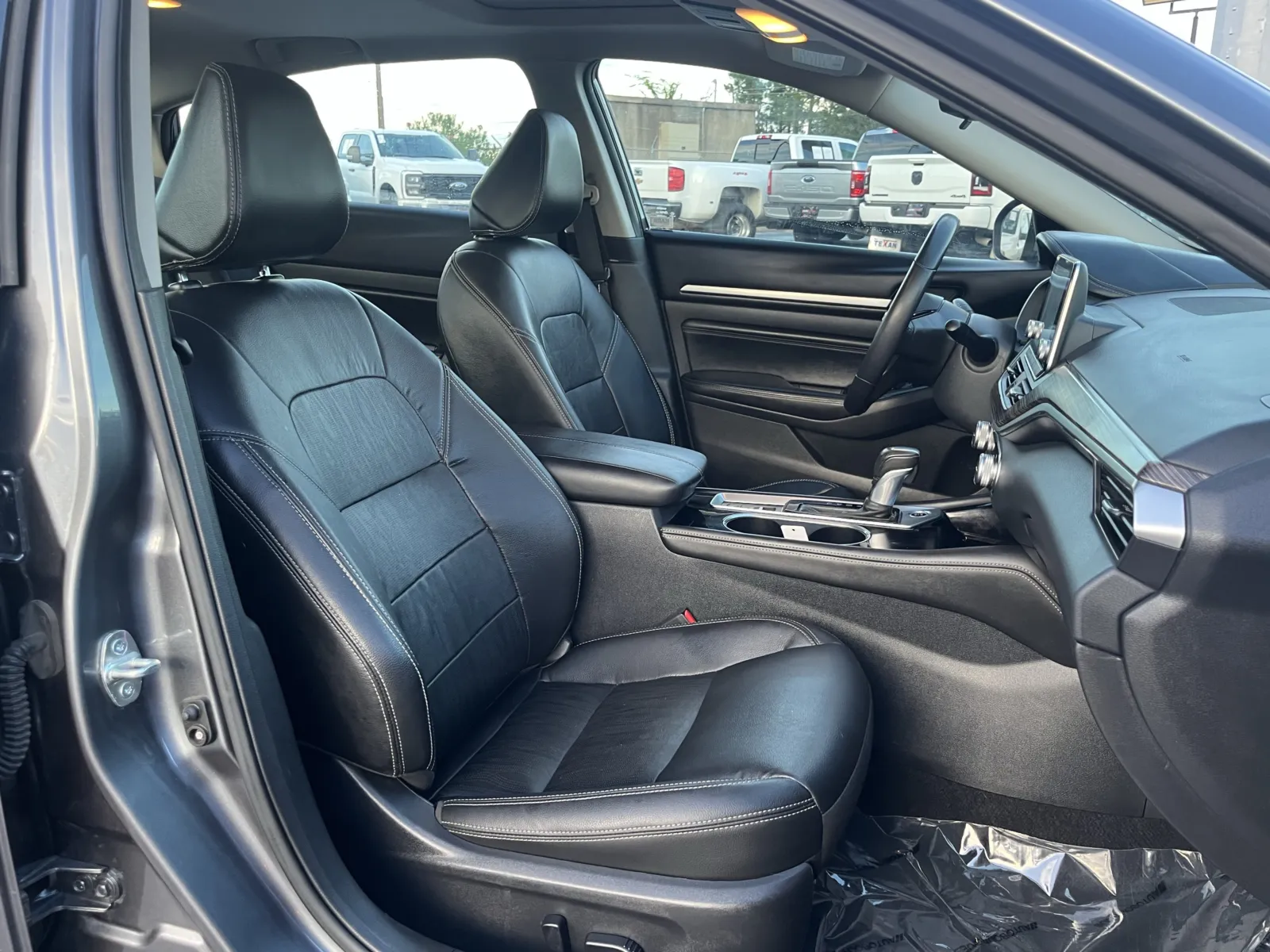 Nissan Altima photo 28