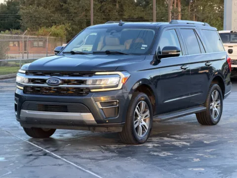 More photos of 2024 Ford Expedition Limited at Auto Boutique Texas, TX