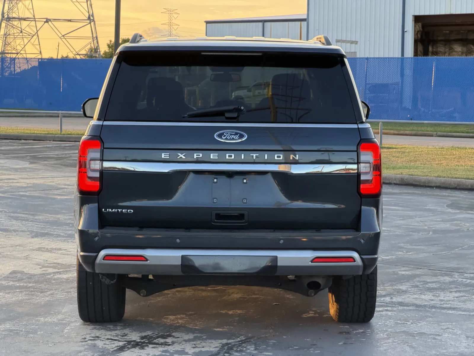 Ford Expedition photo 15