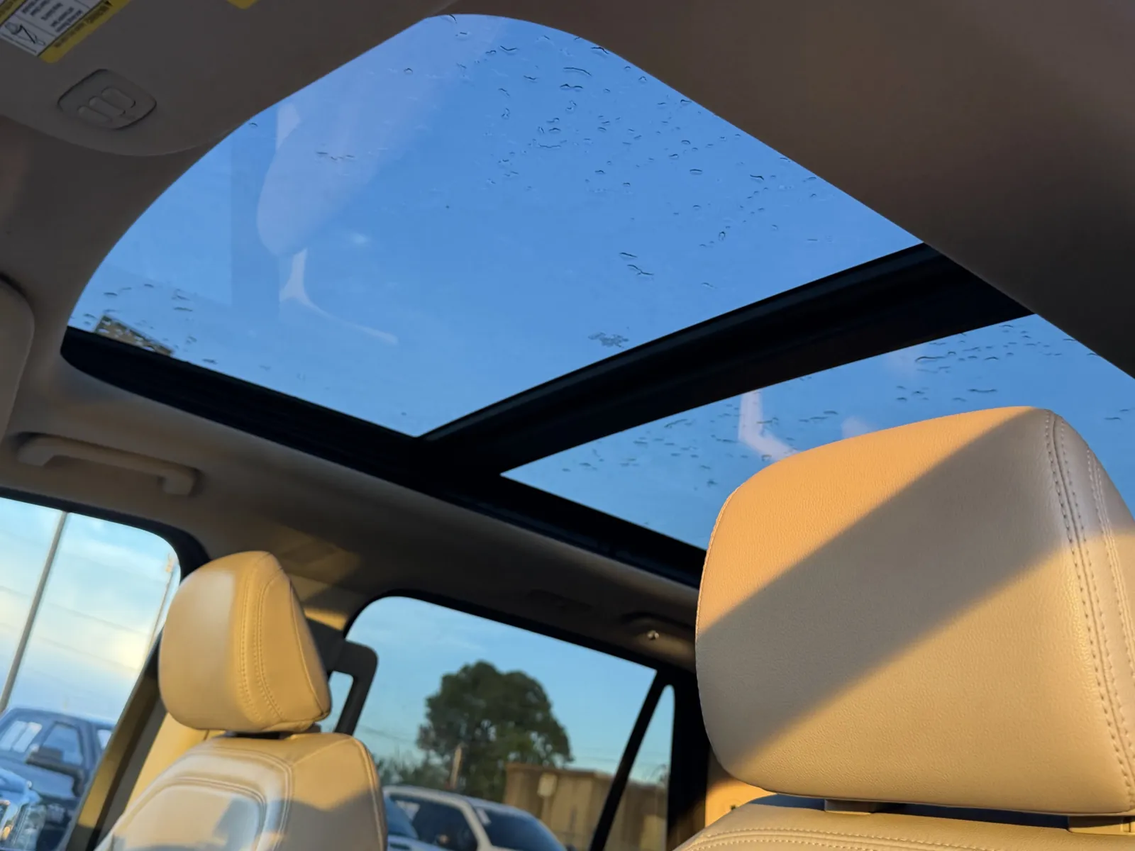 Ford Expedition photo 6