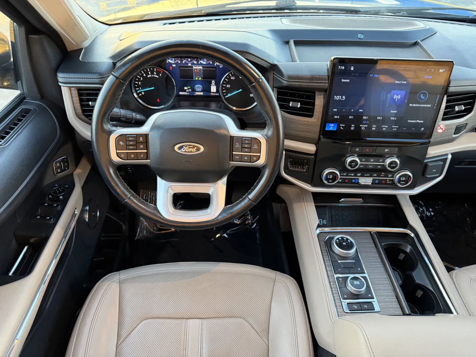 Ford Expedition photo 22