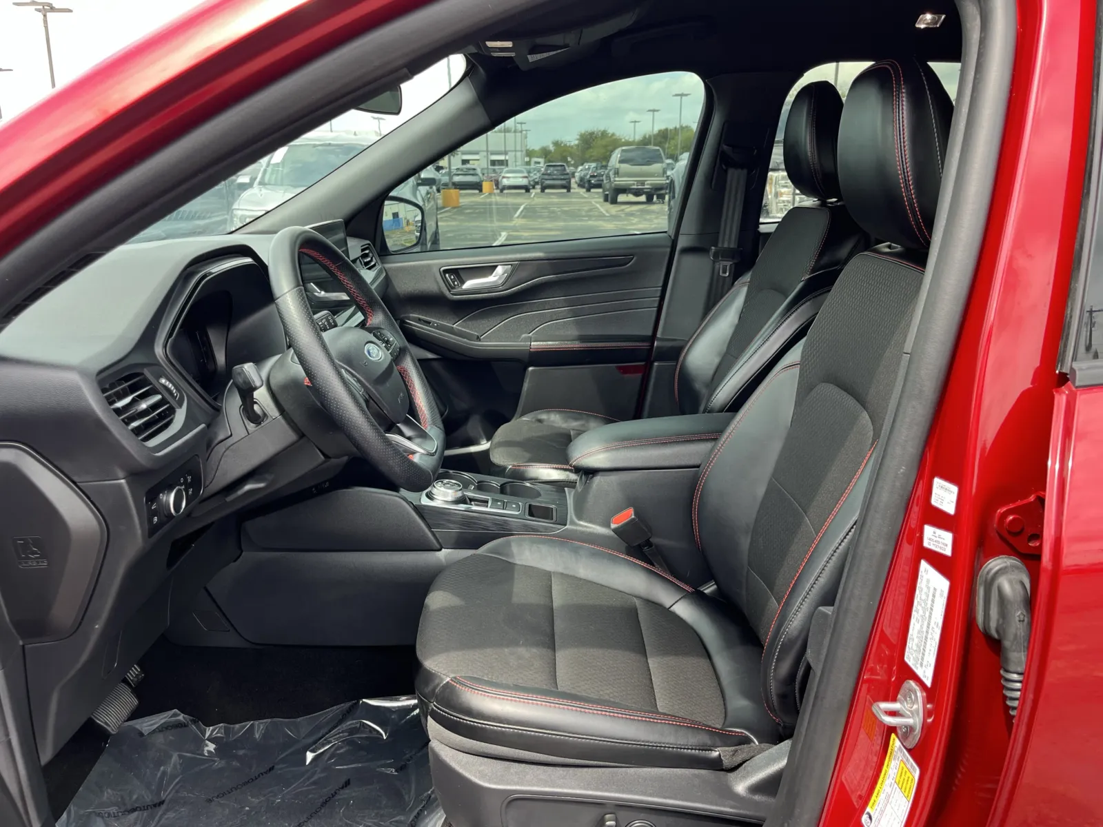 Ford Escape photo 27