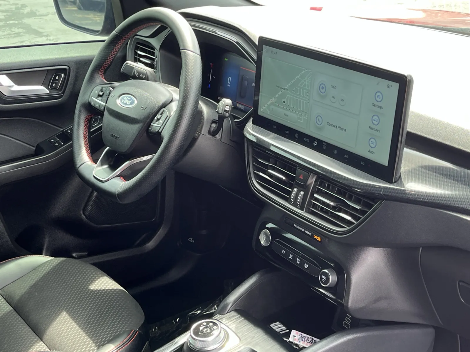 Ford Escape photo 16