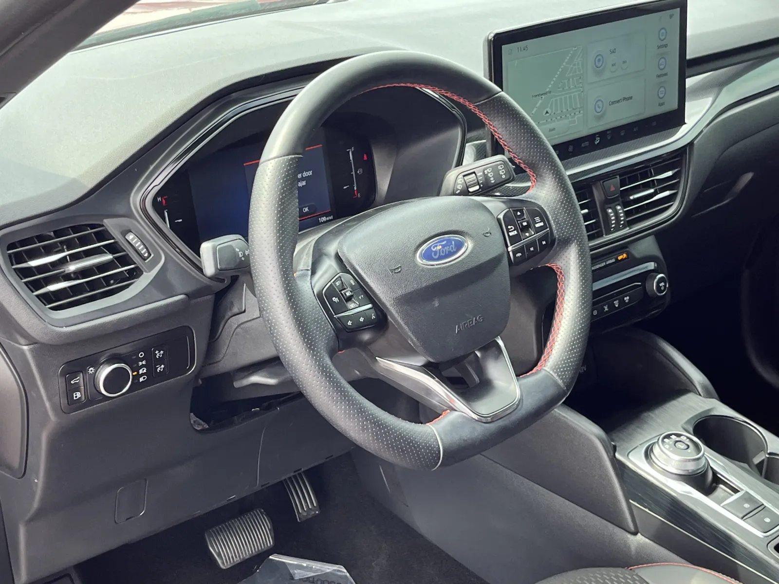 Ford Escape photo 15