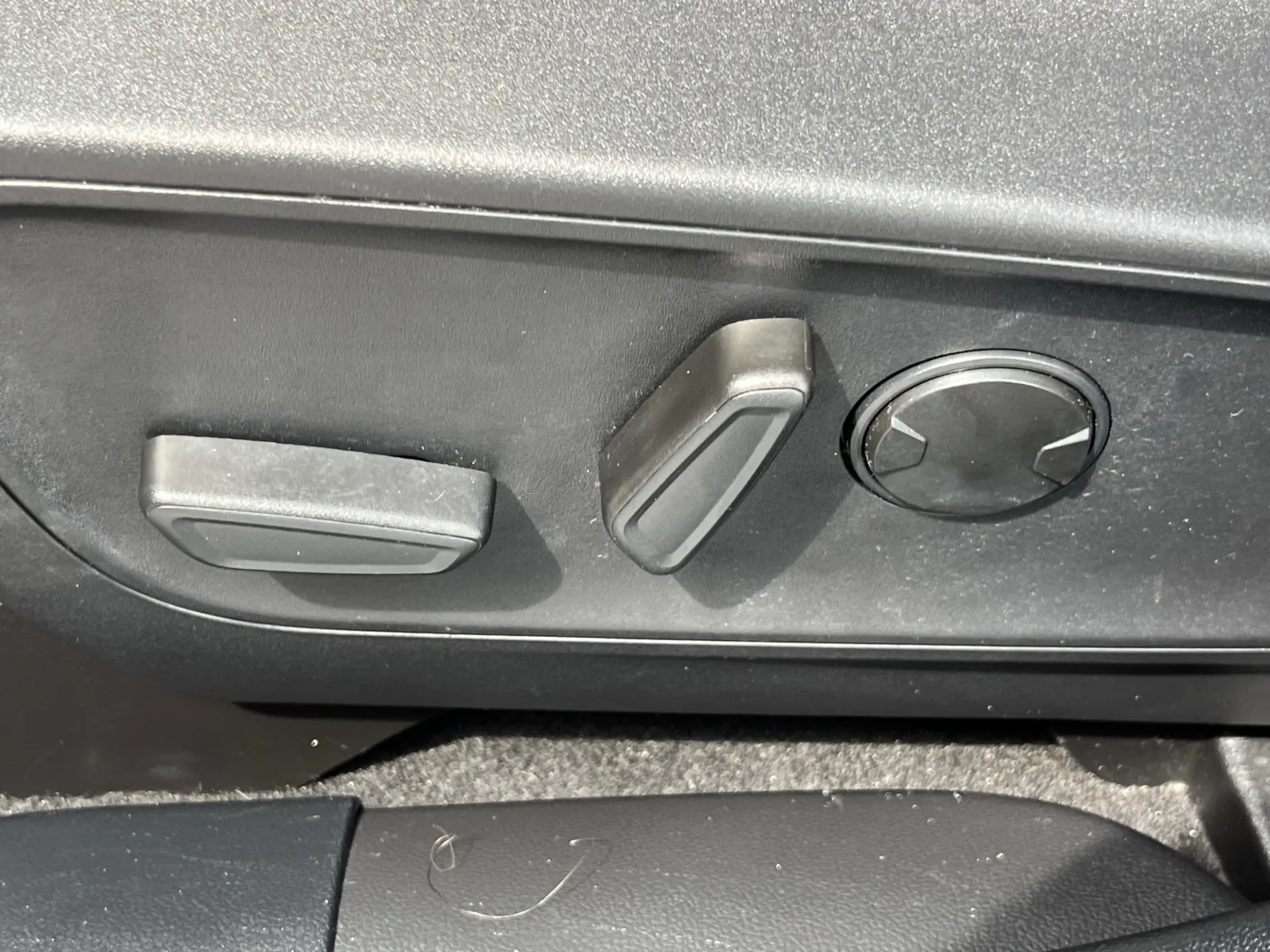 Ford Escape photo 26