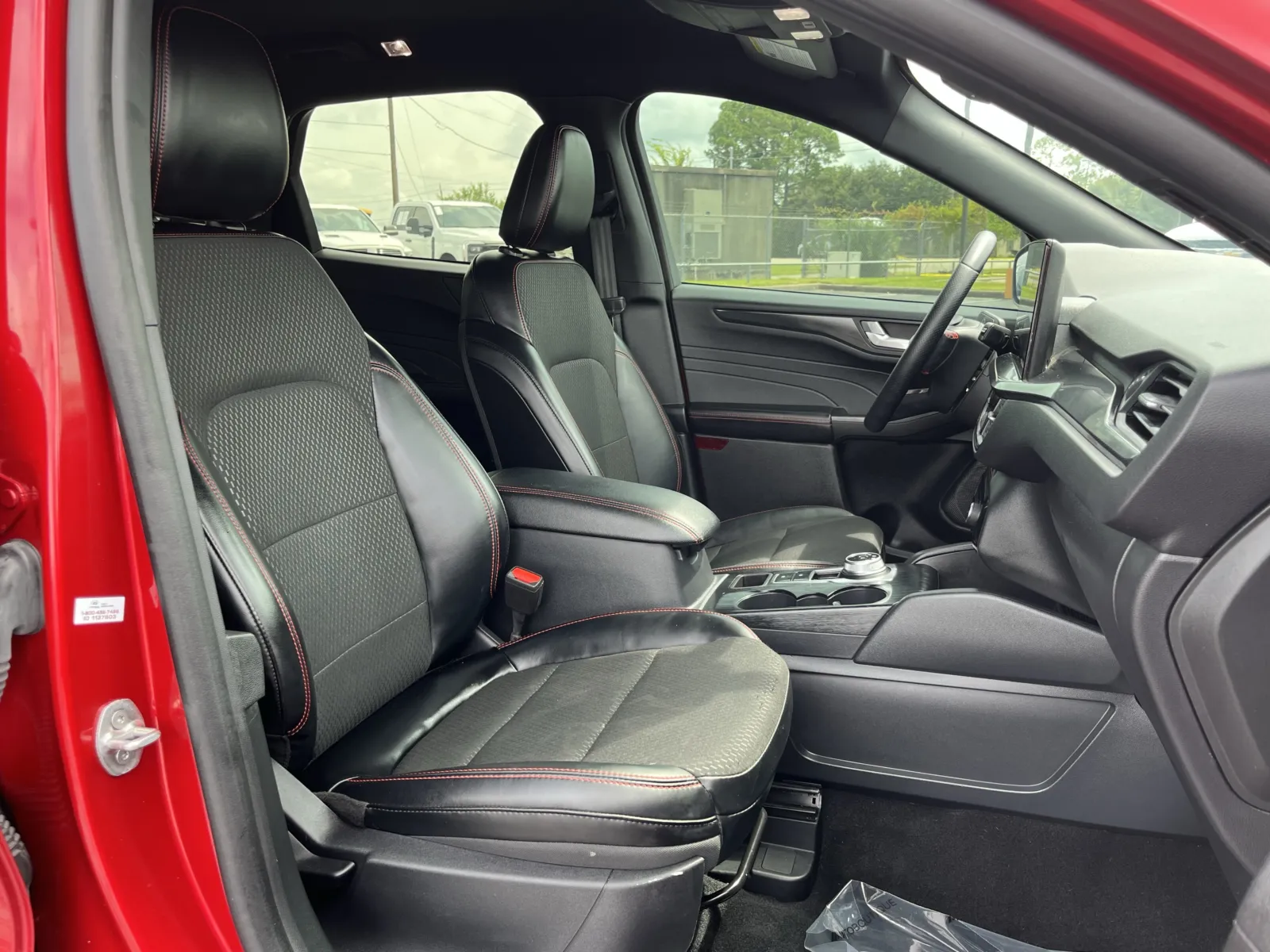 Ford Escape photo 28