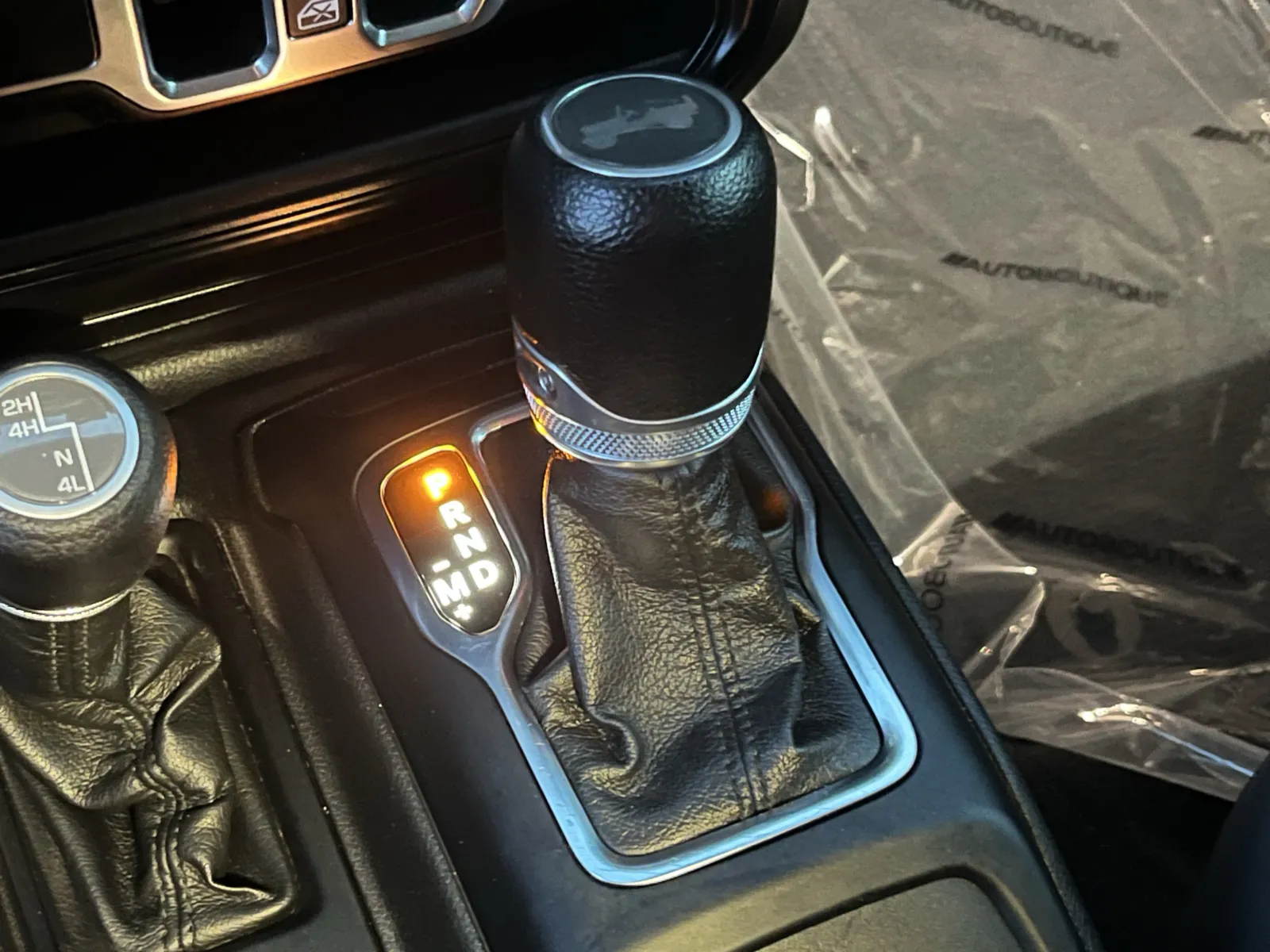 Jeep Wrangler photo 21