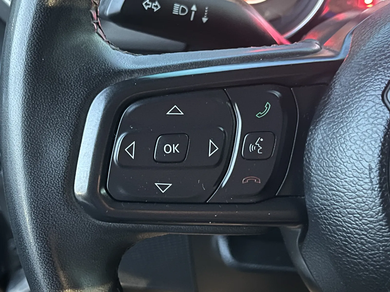 Jeep Wrangler photo 18