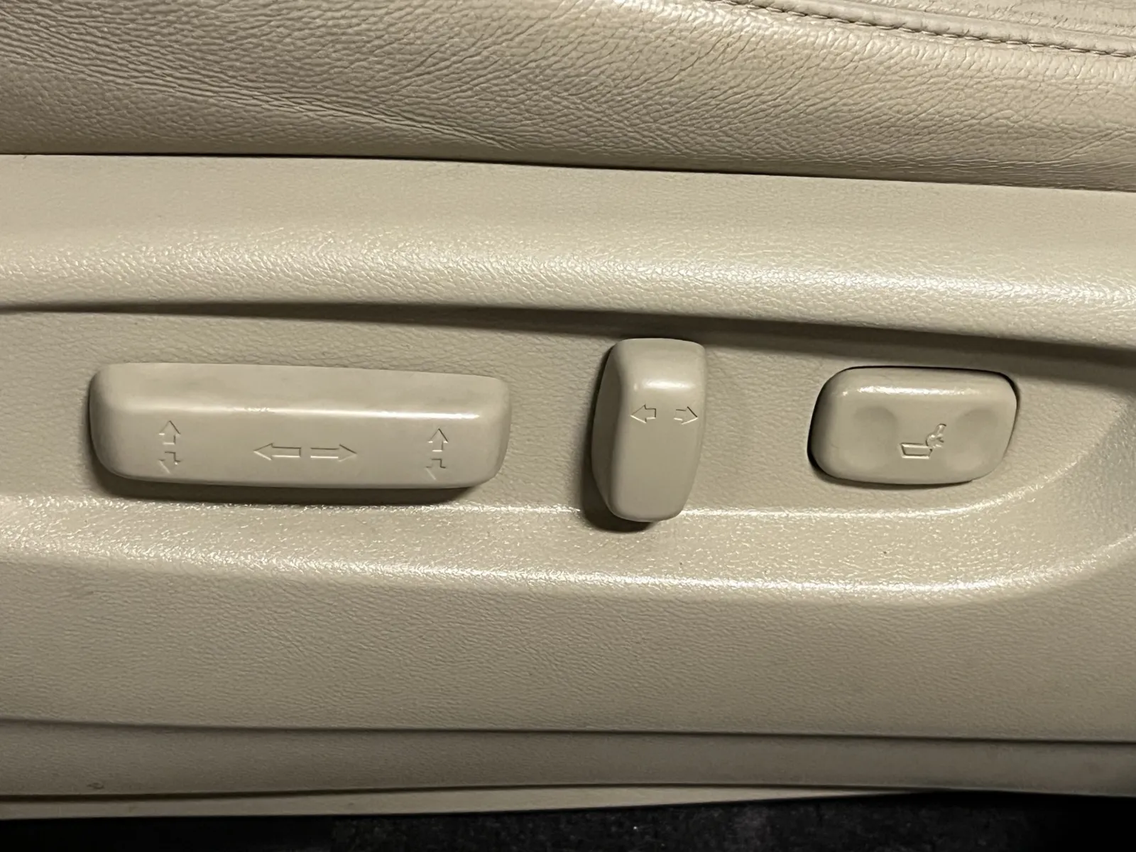 Acura MDX photo 26