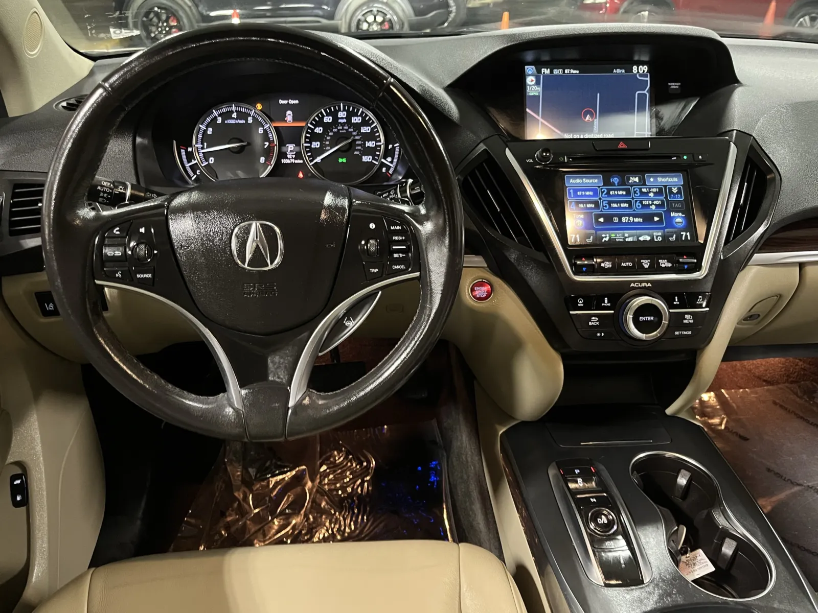 Acura MDX photo 17