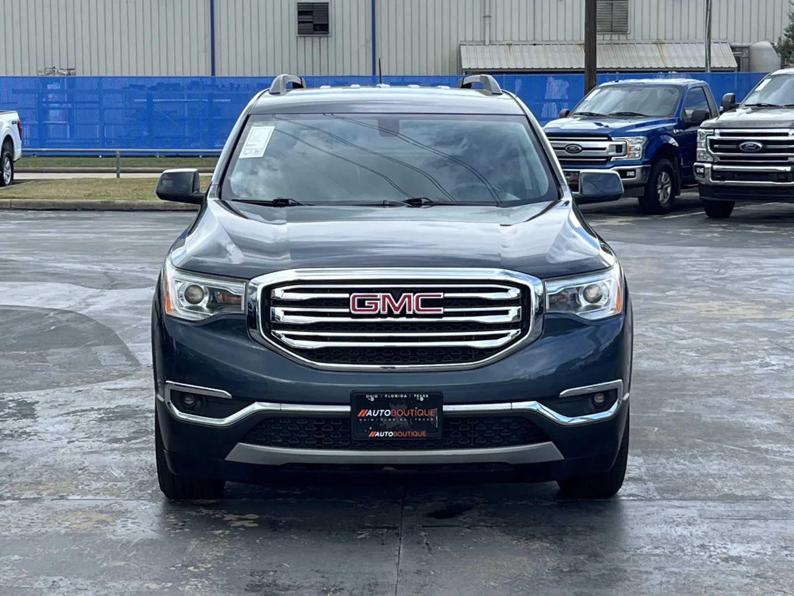GMC Acadia photo 4