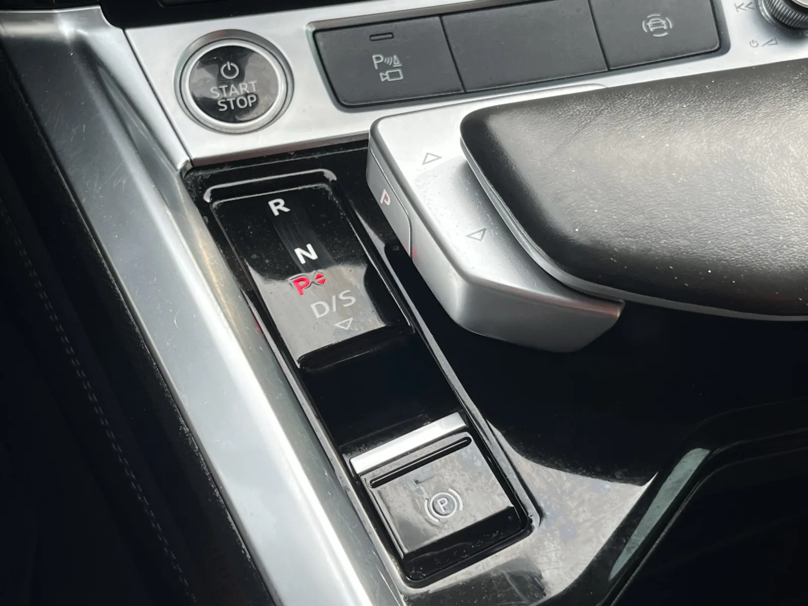Audi e-tron Sportback photo 20