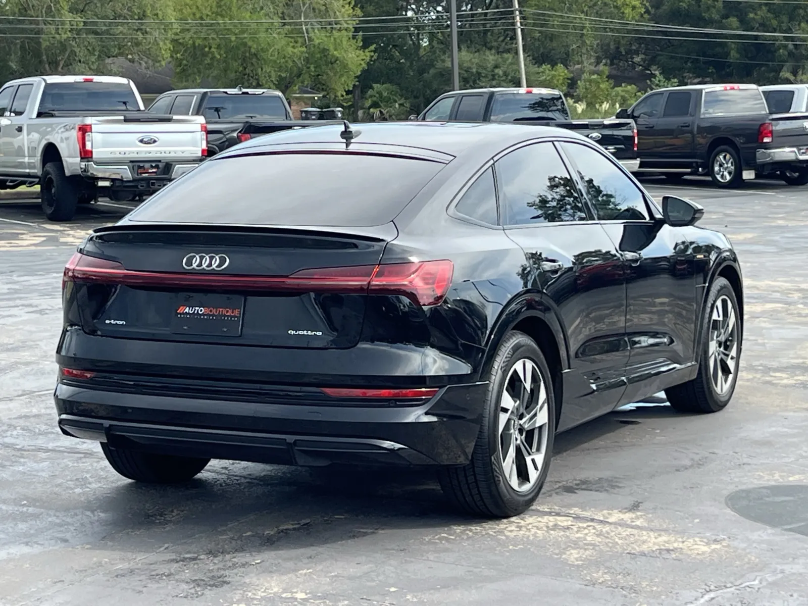 Audi e-tron Sportback photo 9