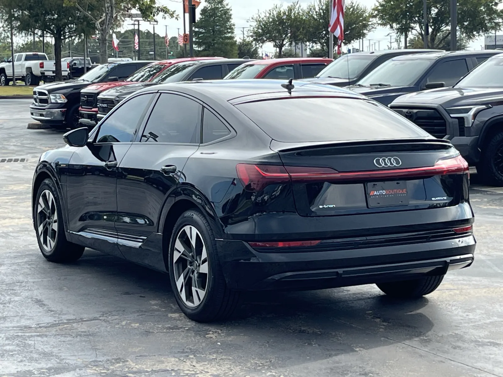 Audi e-tron Sportback photo 10
