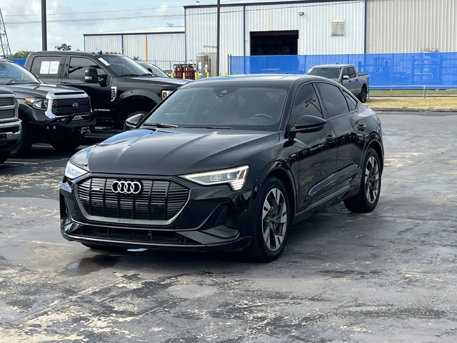 Used 2022 Audi e-tron Sportback Premium with VIN WA11AAGE6NB030599 for sale in Jacksonville, FL
