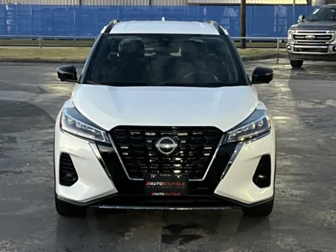 More photos of 2024 Nissan Kicks SR at Auto Boutique Texas, TX