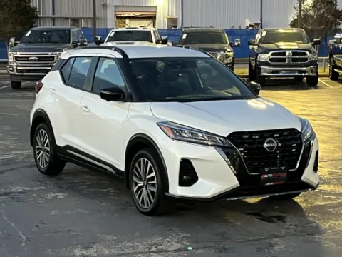 Another view of 2024 Nissan Kicks SR for sale in Alvin, TX at Auto Boutique Texas