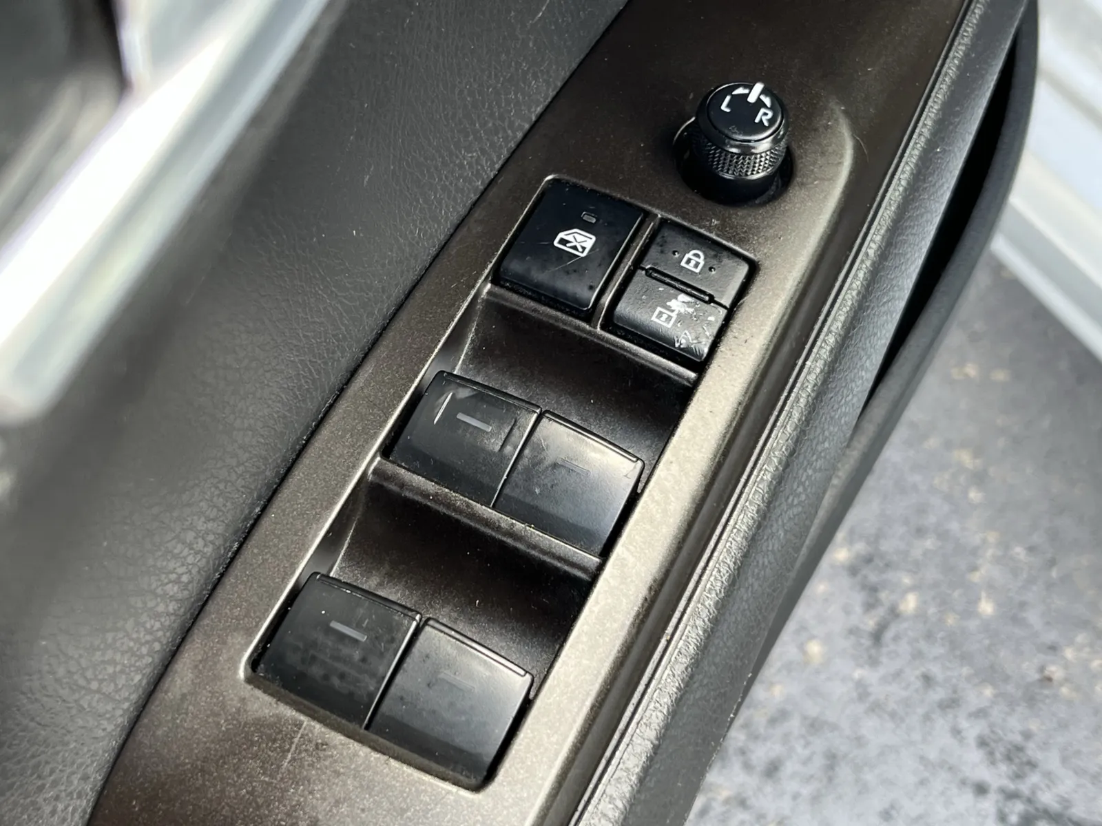 Toyota Camry photo 22
