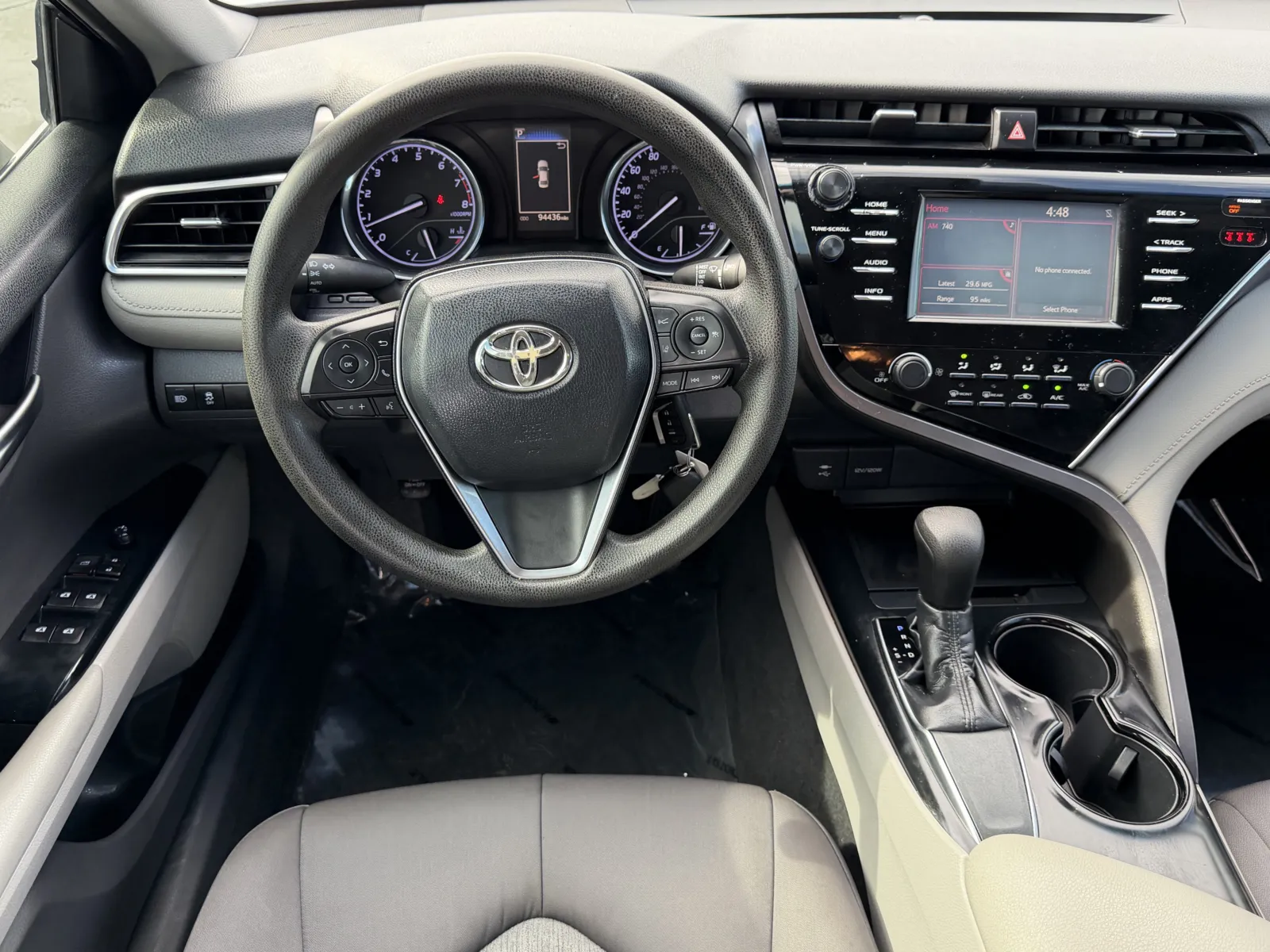 Toyota Camry photo 20