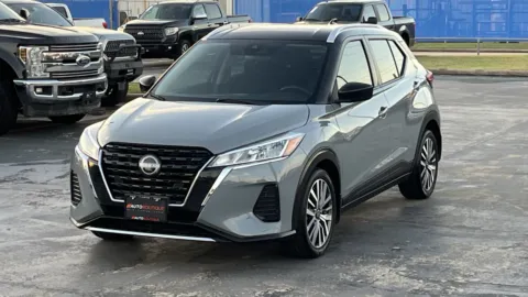 Black 2023 Nissan Kicks SV for sale in Alvin, TX