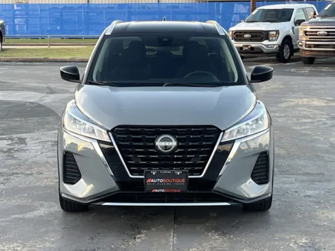 More photos of 2023 Nissan Kicks SV at Auto Boutique Texas, TX