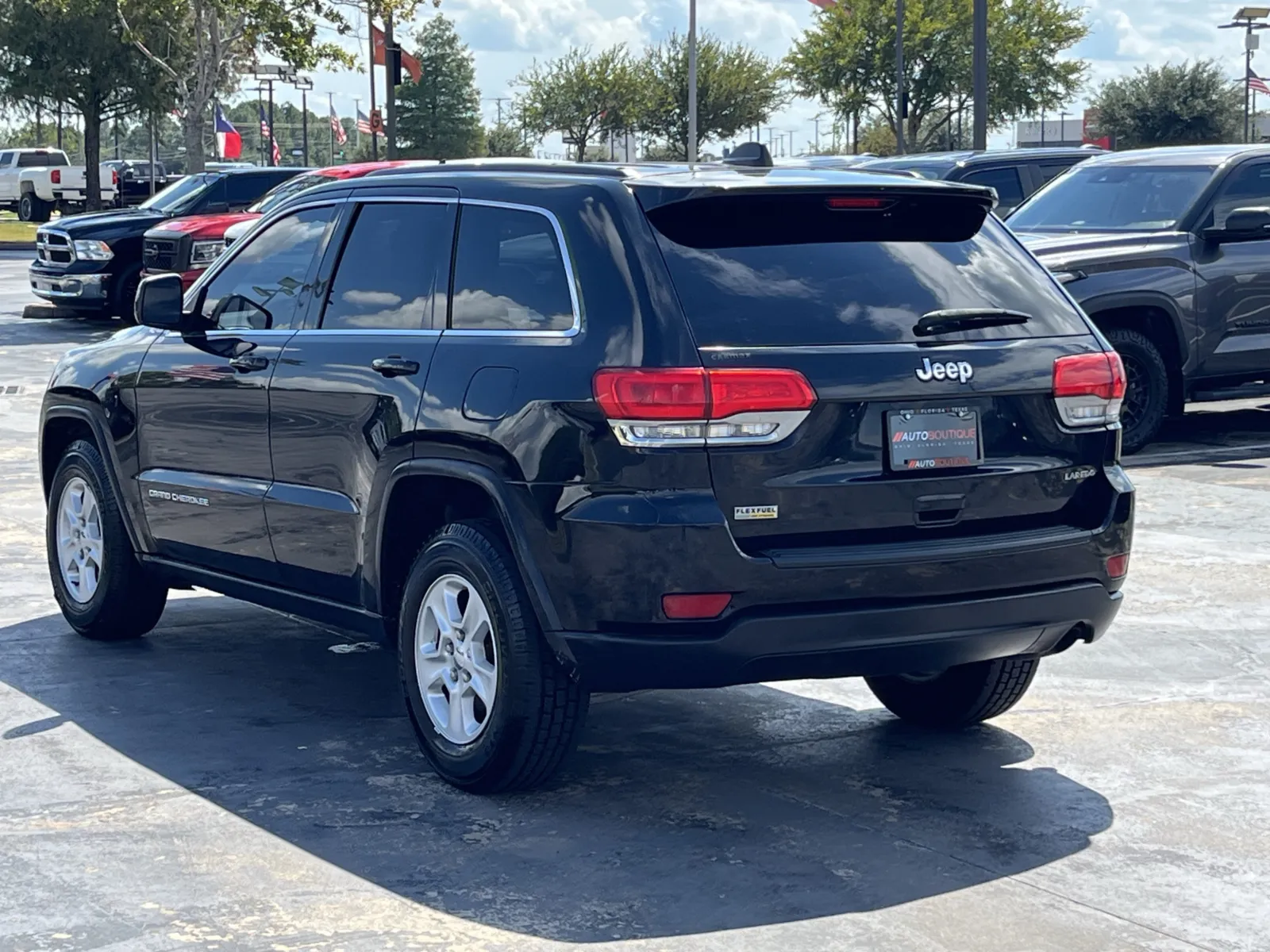 Jeep Grand Cherokee photo 7