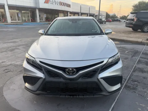 More photos of 2023 Toyota Camry SE at Auto Boutique Texas, TX