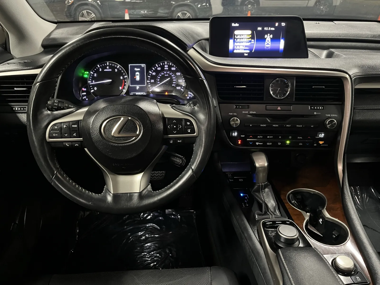 Lexus RX photo 18