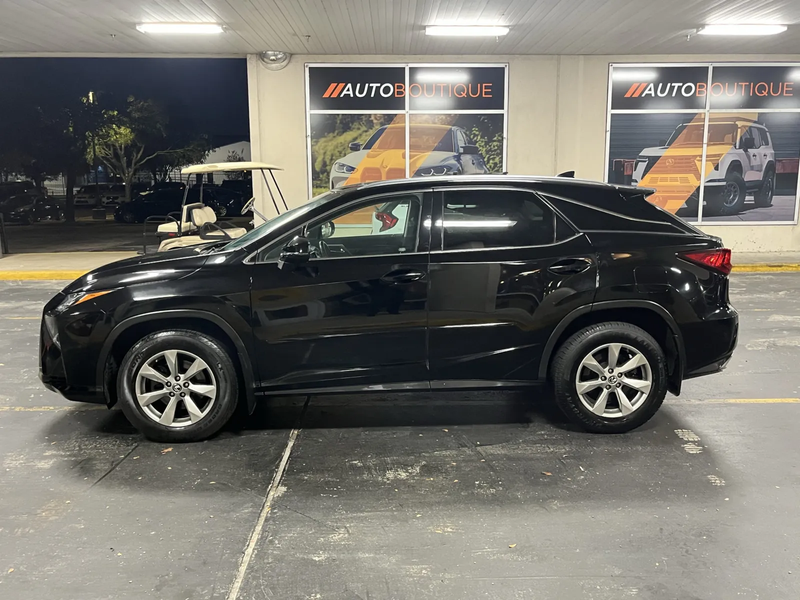 Lexus RX photo 11