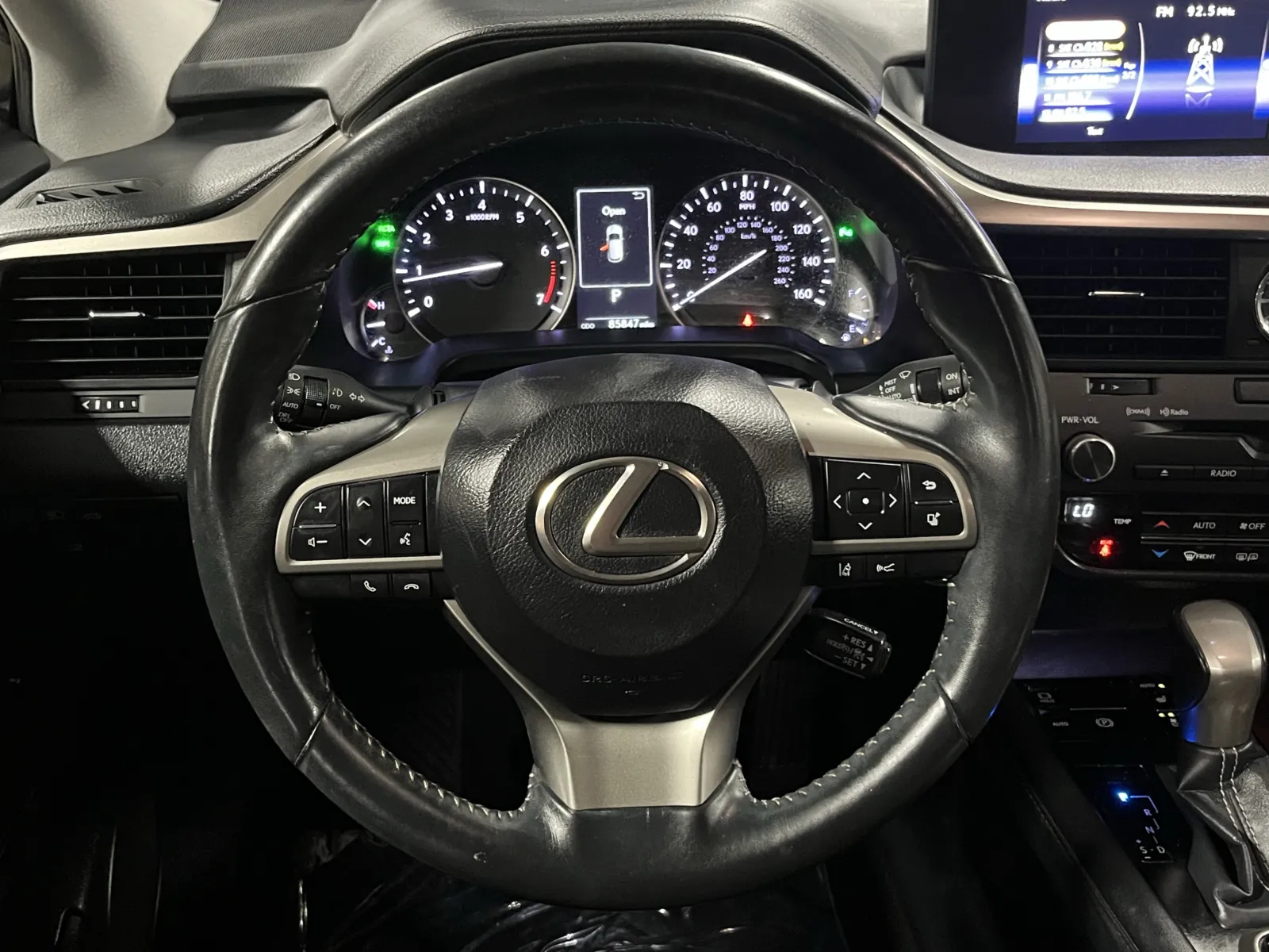 Lexus RX photo 19