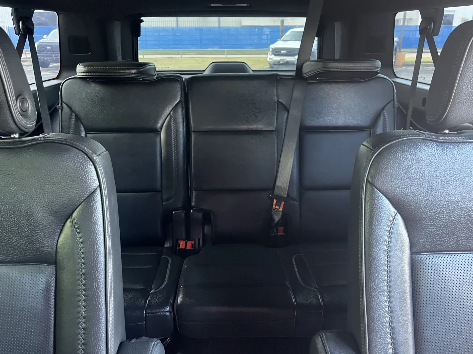 GMC Yukon XL photo 31