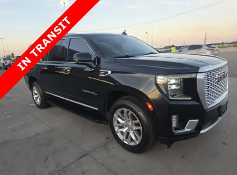 Another view of 2022 GMC Yukon XL Denali for sale in Alvin, TX at Auto Boutique Texas