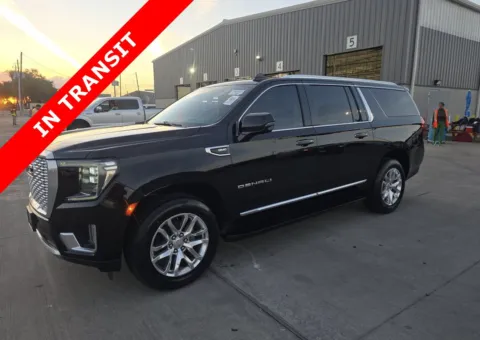 Black 2022 GMC Yukon XL Denali for sale in Alvin, TX