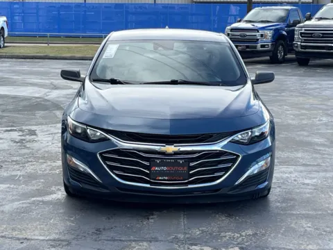 More photos of 2024 Chevrolet Malibu LS at Auto Boutique Texas, TX