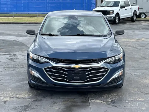 More photos of 2024 Chevrolet Malibu LS at Auto Boutique Texas, TX