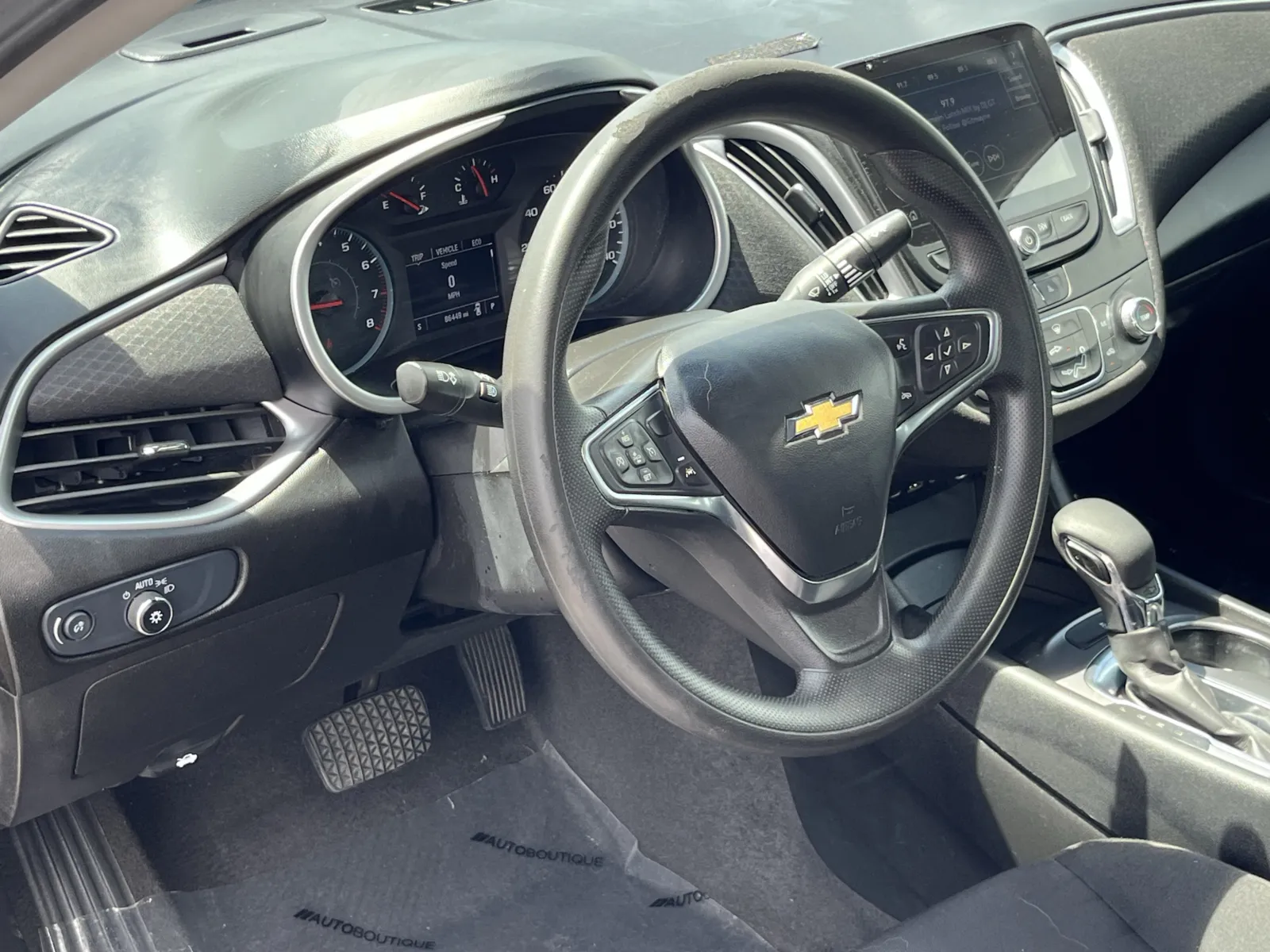 Chevrolet Malibu photo 14