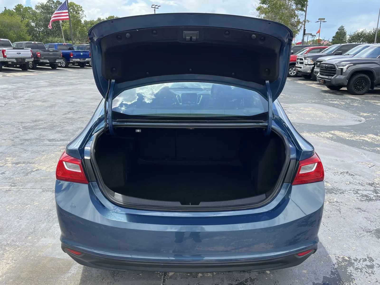 Chevrolet Malibu photo 11