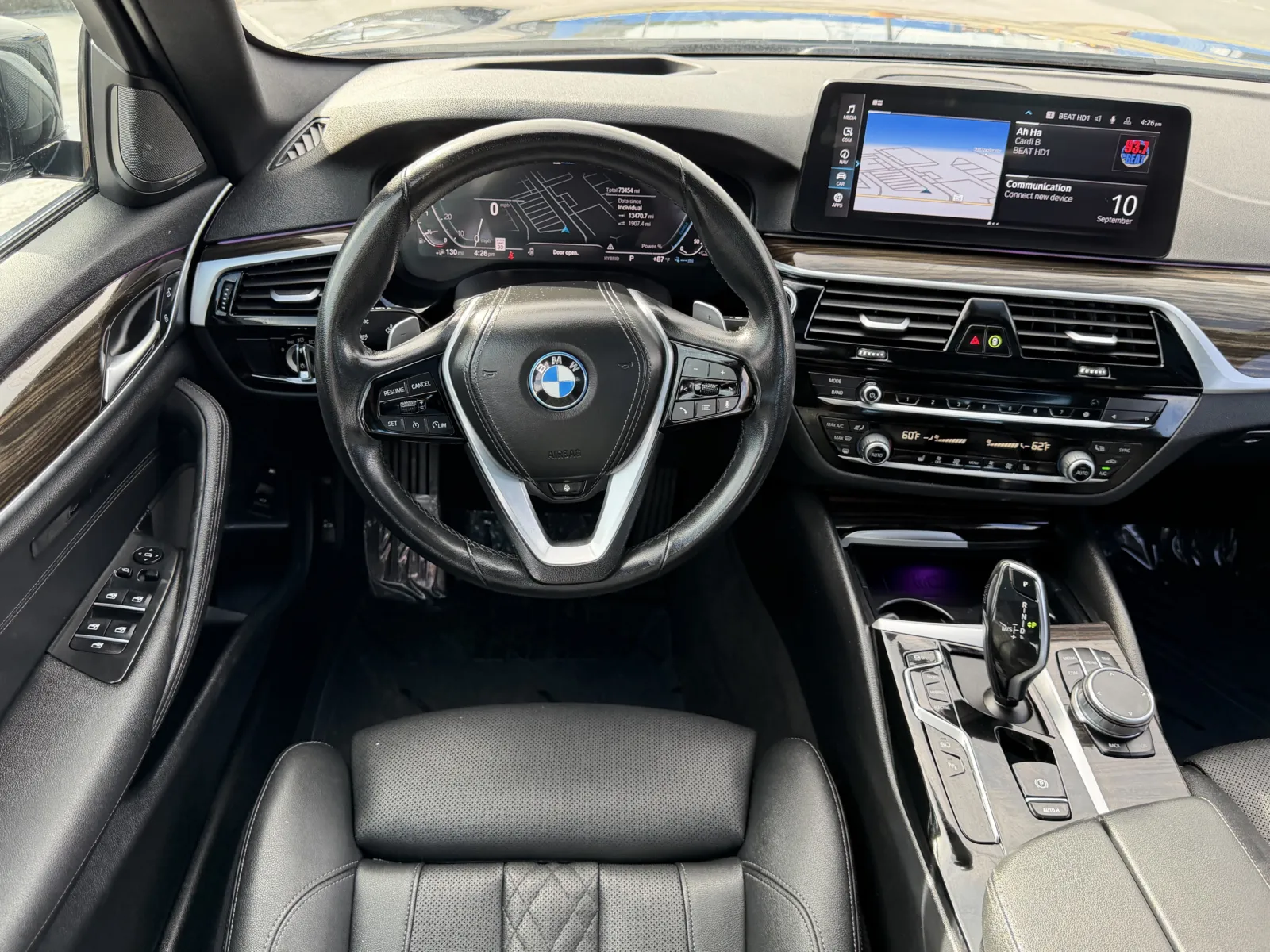 BMW 5 Series photo 25