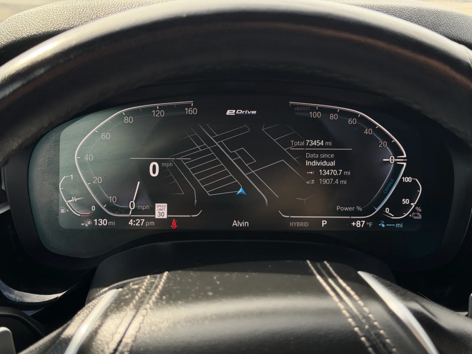 BMW 5 Series photo 11