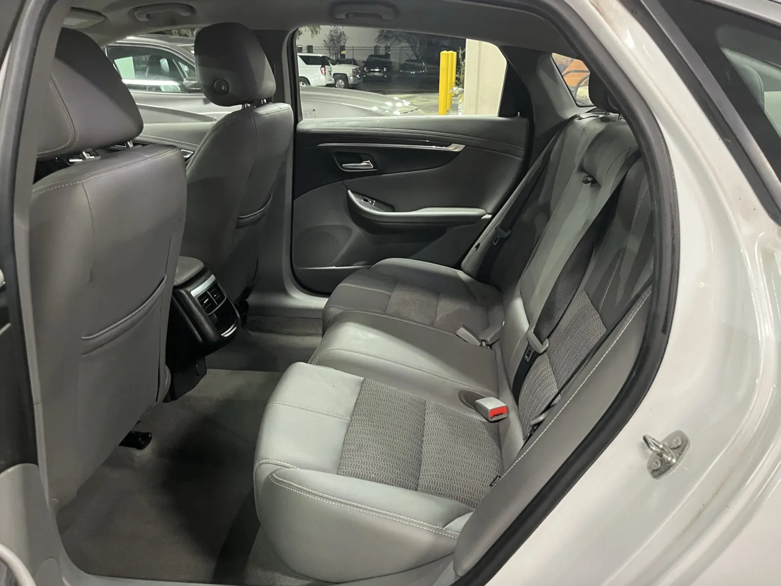 Chevrolet Impala photo 26