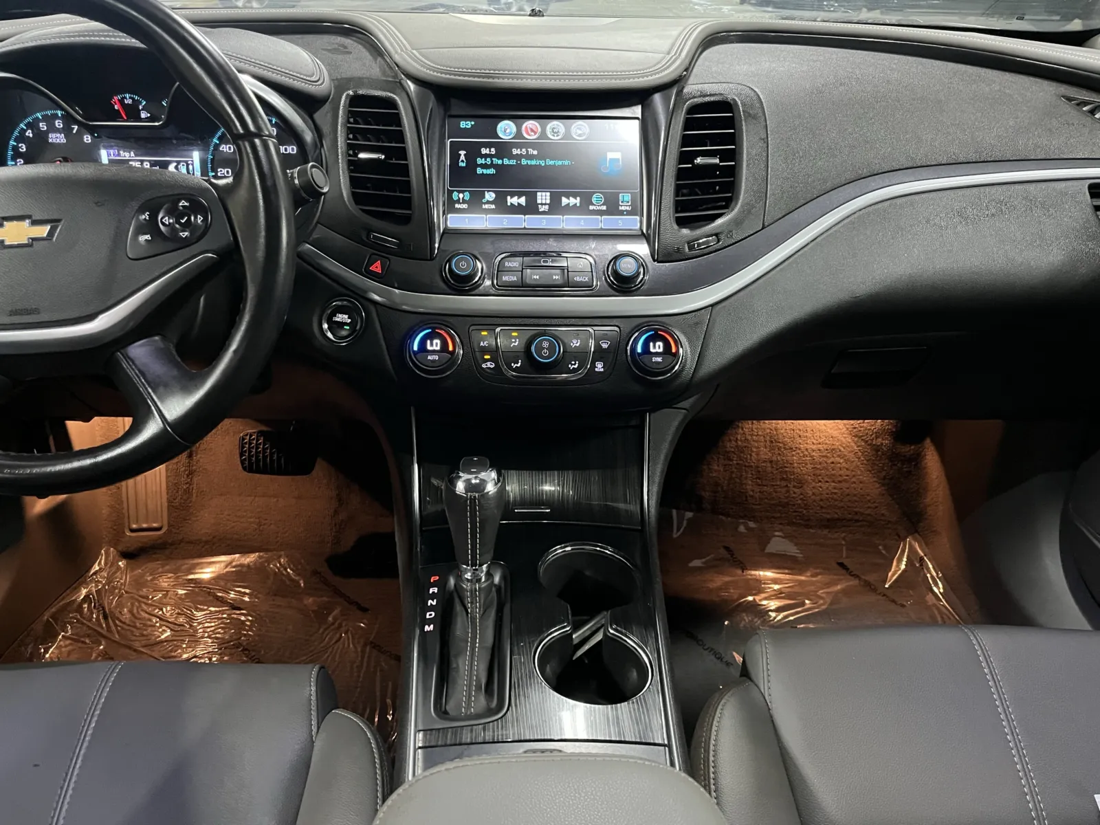 Chevrolet Impala photo 21