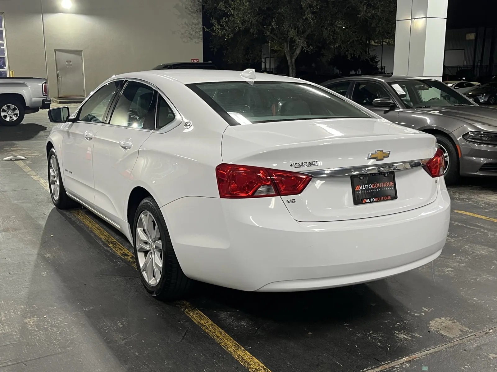 Chevrolet Impala photo 9