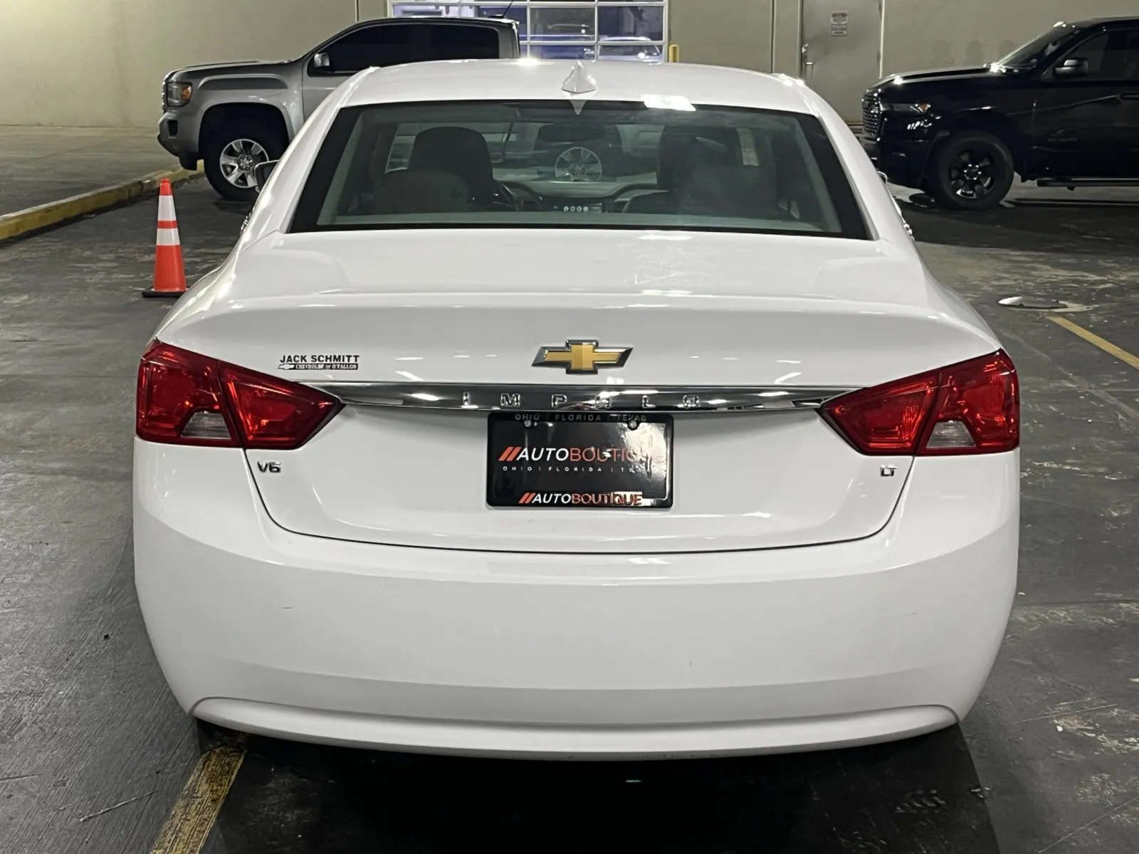 Chevrolet Impala photo 7