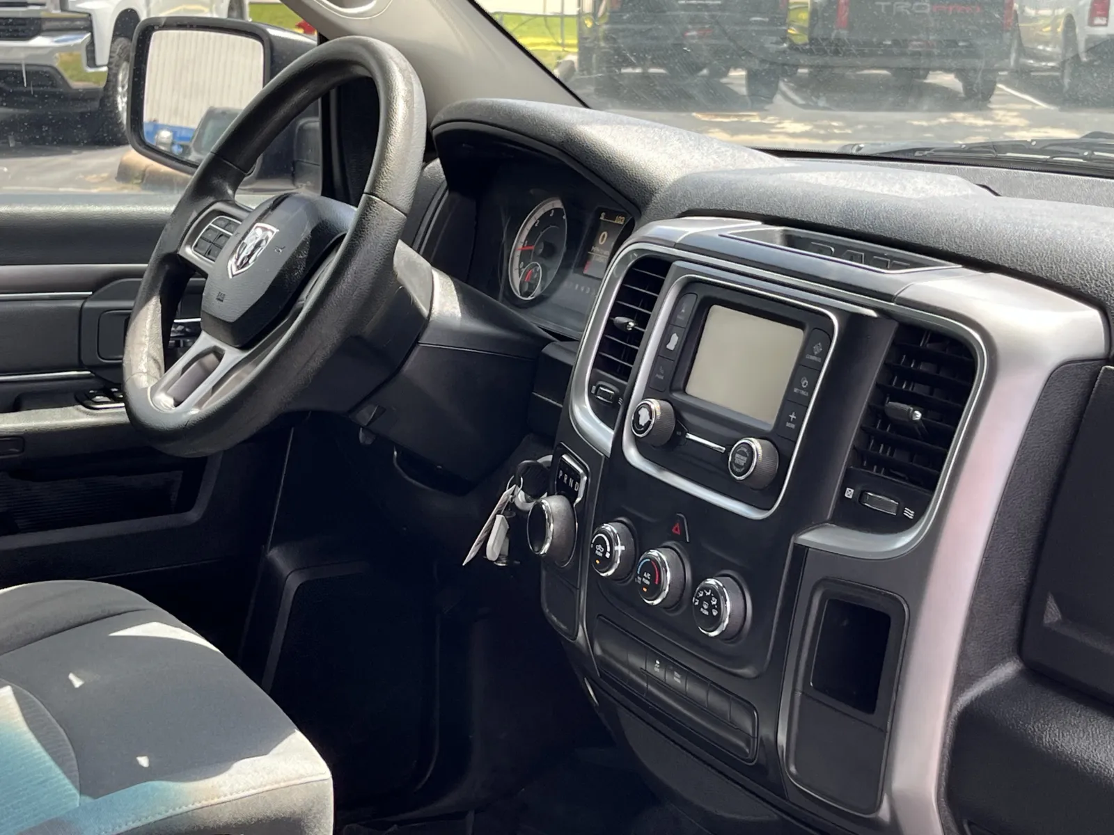 Ram 1500 photo 12